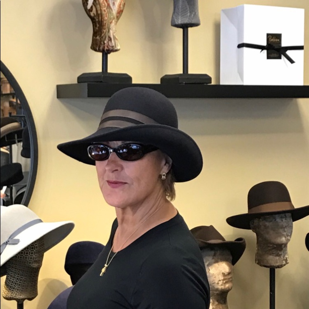 Meet your Posher, Irene